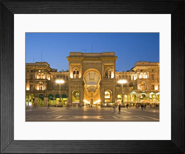 Framed Print : Galleria Vittorio Emanuele II, Milan, Italy Framed Print : Galleria Vittorio Emanuele II, Milan, Italy