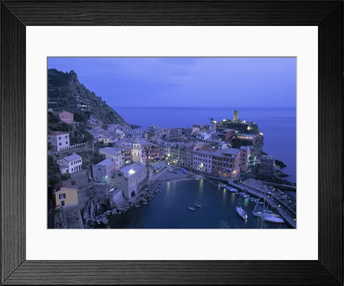 Framed Print : Vernazza, Riviera di Levante Framed Print : Vernazza, Riviera di Levante