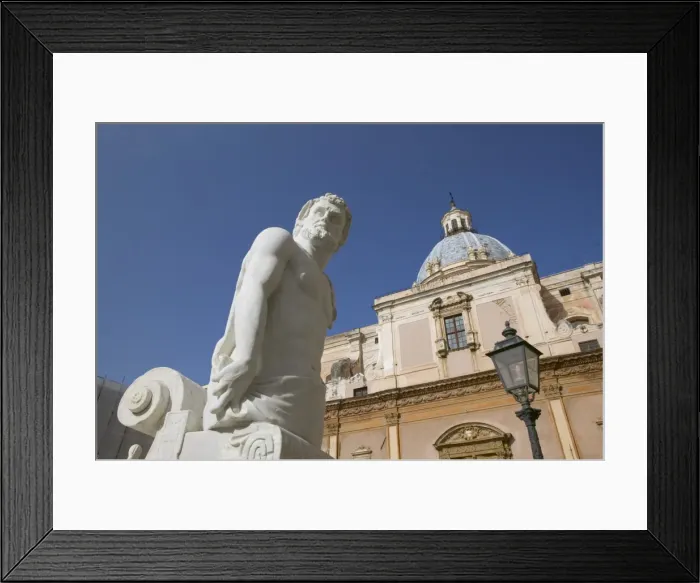 Framed Print : Piazza Pretoria Fountain, Palermo, Sicily, Itlay Framed Print : Piazza Pretoria Fountain, Palermo, Sicily, Itlay