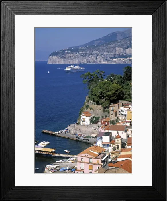 Framed Print : Sorrento, Bay of Naples Framed Print : Sorrento, Bay of Naples