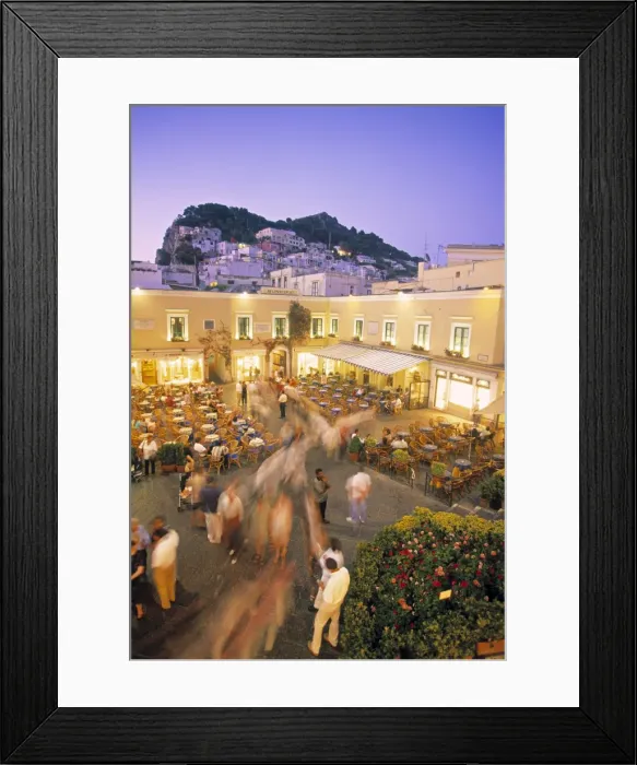 Framed Print : Piazzetta, Capri town Framed Print : Piazzetta, Capri town