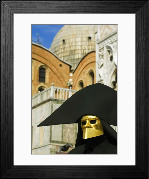 Framed Print : Venice Carnival People in Costumes and Masks outside Framed Print : Venice Carnival People in Costumes and Masks outside