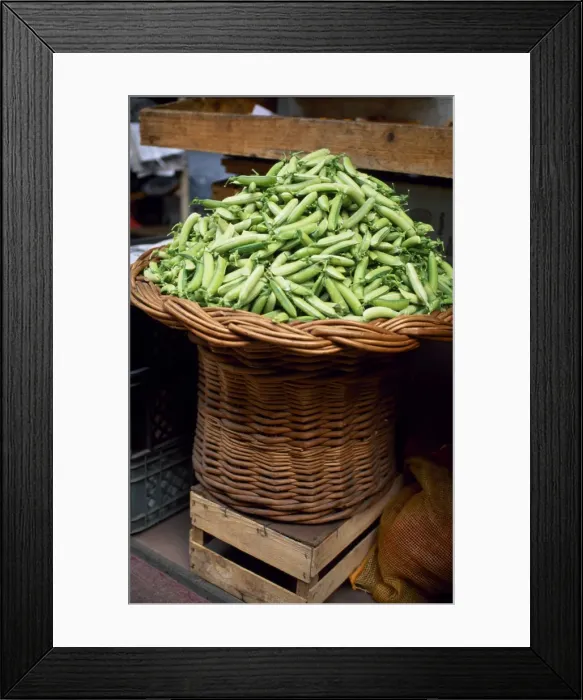 Framed Print : Fresh pea pods in a basket at Mercado dos