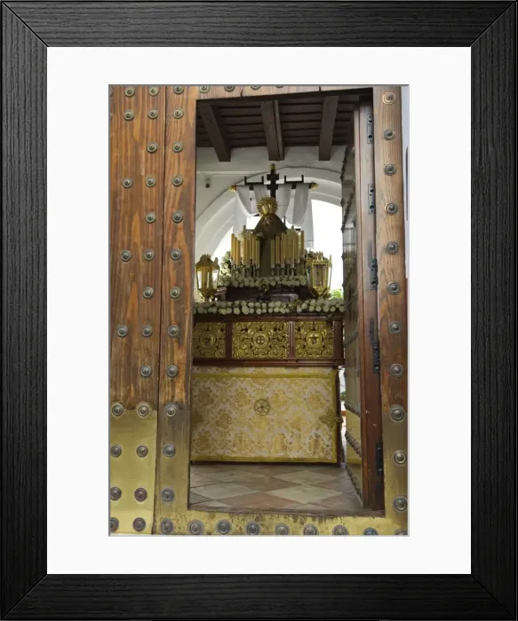 Framed Print : An effigy of Mary is prepared to be paraded through