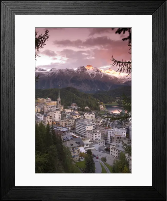 Framed Print : Skyline, St Framed Print : Skyline, St