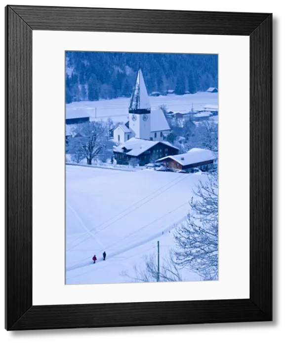 Framed Print : Saanan, Berner Oberland Framed Print : Saanan, Berner Oberland