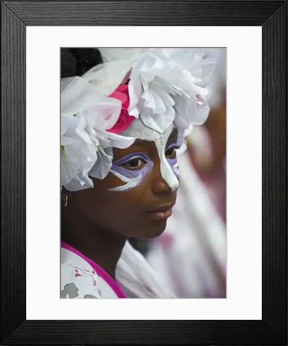 Framed Print : Colourful costumes in the Notting Hill Carnival