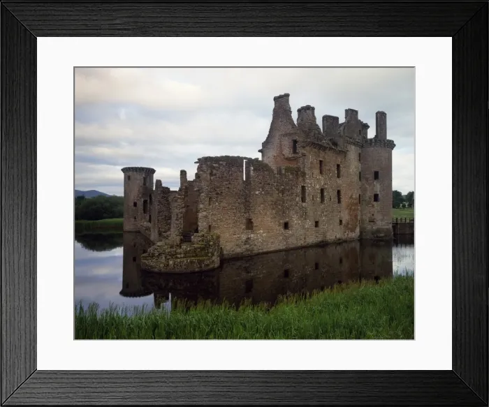 Framed Print : Caerlaurock Castle