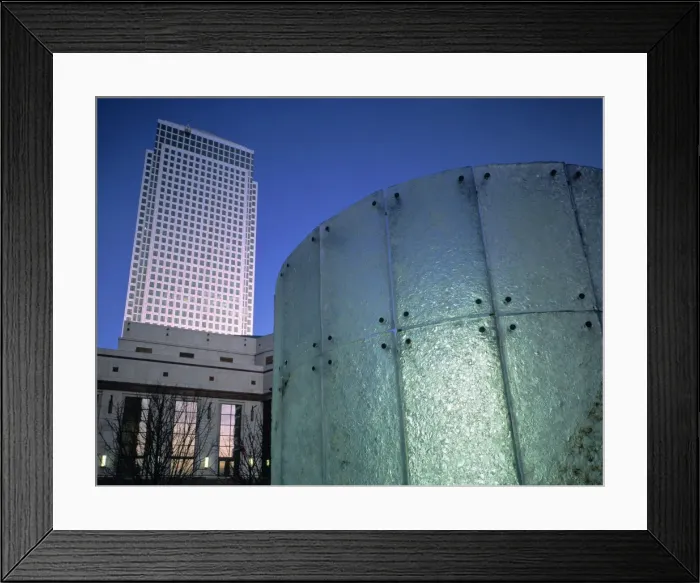 Framed Print : Canary Wharf