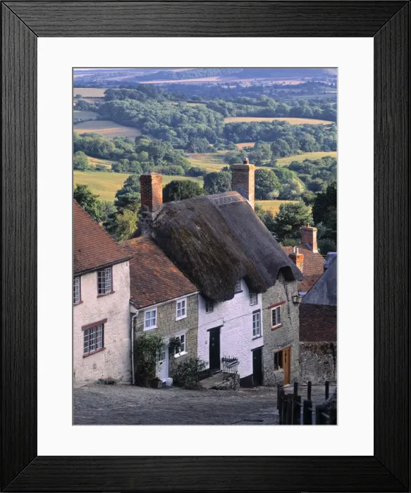 Framed Print : Gold Hill, Shaftesbury Framed Print : Gold Hill, Shaftesbury