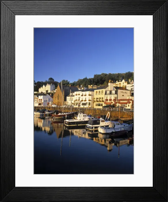 Framed Print : Harbour, St Framed Print : Harbour, St