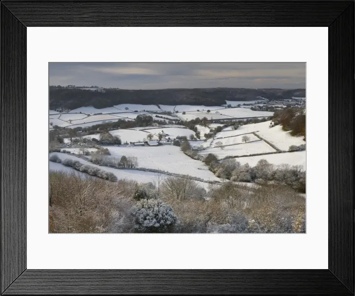 Framed Print : Uley, Gloucestershire Framed Print : Uley, Gloucestershire