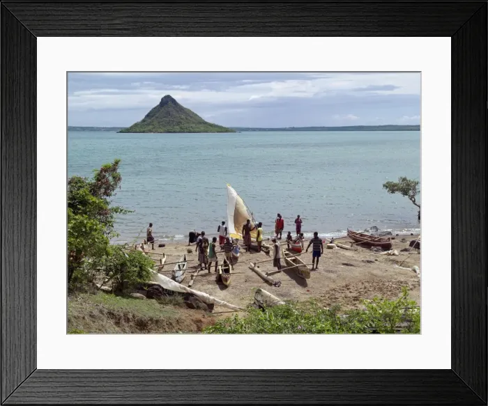 Framed Print : Malagasy fishing boats beached in the large protected Framed Print : Malagasy fishing boats beached in the large protected