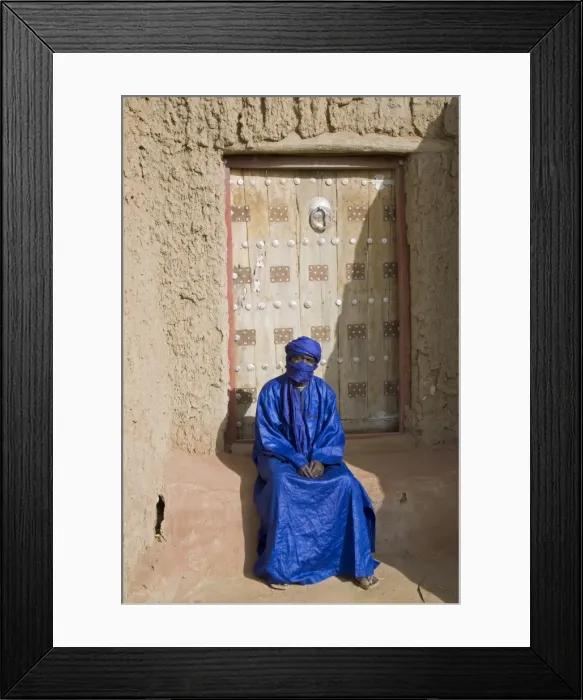Framed Print : An old entrance door to the 14th century Djingareiber Framed Print : An old entrance door to the 14th century Djingareiber