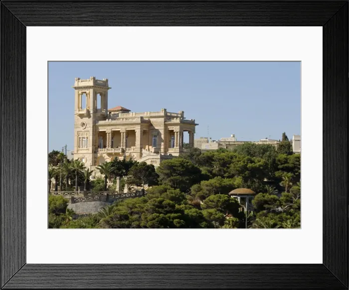 Framed Print : Malta, St Georges Bay Framed Print : Malta, St Georges Bay