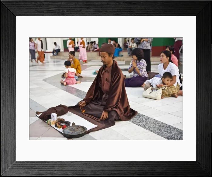 Framed Print : Myanmar, Burma, Yangon Framed Print : Myanmar, Burma, Yangon