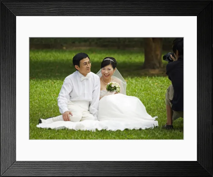 Framed Print : Taipei wedding couple Framed Print : Taipei wedding couple