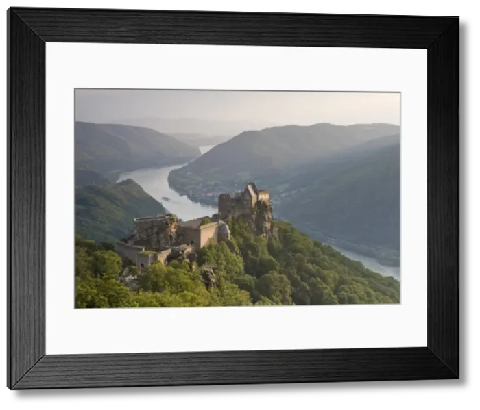 Framed Print : Burg Aggstein Framed Print : Burg Aggstein
