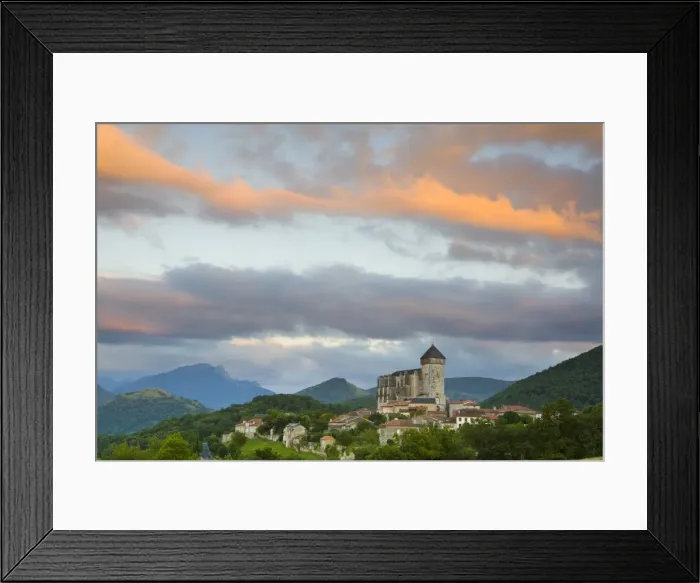 Framed Print : St Bertrand De Comminges, Haute-Garonne, Midi-Pyrenees, France Framed Print : St Bertrand De Comminges, Haute-Garonne, Midi-Pyrenees, France