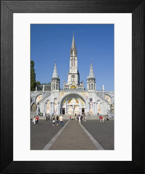 Framed Print : Basilika du Rosaire, Lourdes, Hautes-Pyrenees, Midi-Pyrenees, France Framed Print : Basilika du Rosaire, Lourdes, Hautes-Pyrenees, Midi-Pyrenees, France