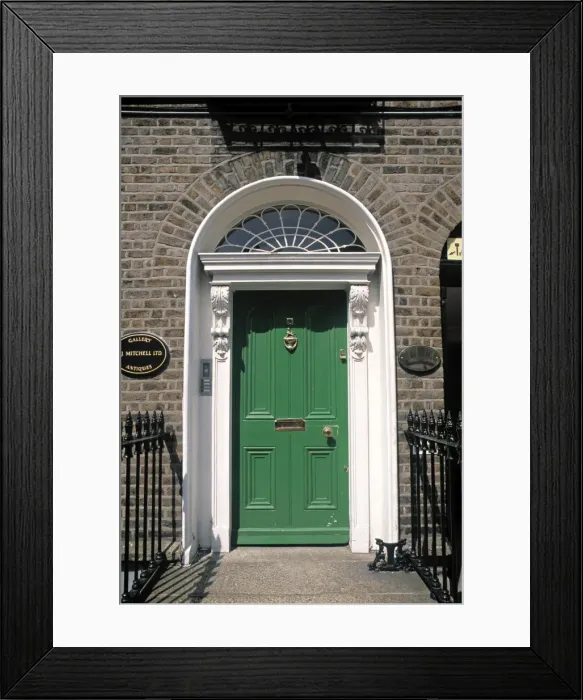 Framed Print : Green door, Merrion Square, Dublin, Ireland Framed Print : Green door, Merrion Square, Dublin, Ireland