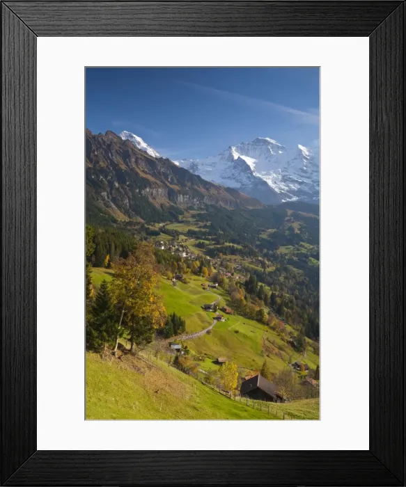 Framed Print : Wengen & Lauterbrunnen valley, Berner Oberland, Switzerland Framed Print : Wengen & Lauterbrunnen valley, Berner Oberland, Switzerland