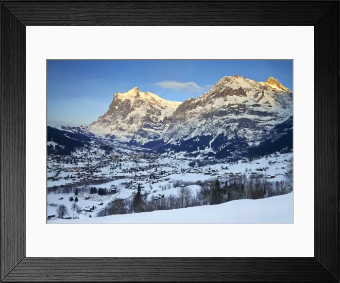 Framed Print : Grindelwald Framed Print : Grindelwald