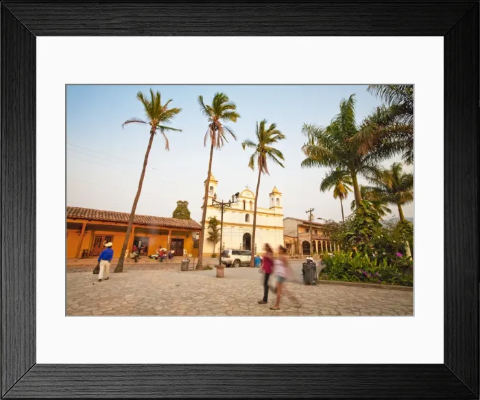 Framed Print : Honduras, Copan Ruinas, Parque Central Framed Print : Honduras, Copan Ruinas, Parque Central