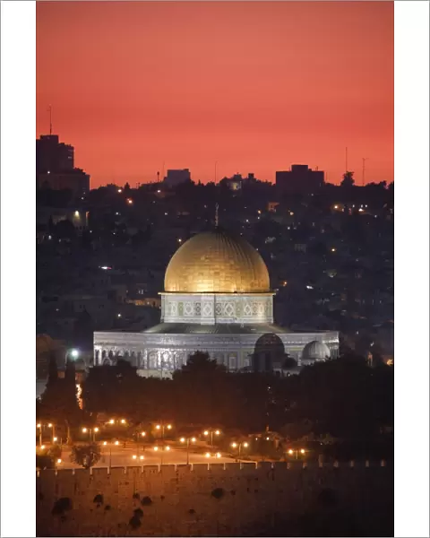 Dome of the Rock Mosque, dusk, Jerusalem, Israel
