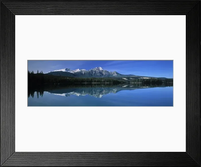 Framed Print : Lake Beauvert, Jasper NP, Alberta, Canada Framed Print : Lake Beauvert, Jasper NP, Alberta, Canada