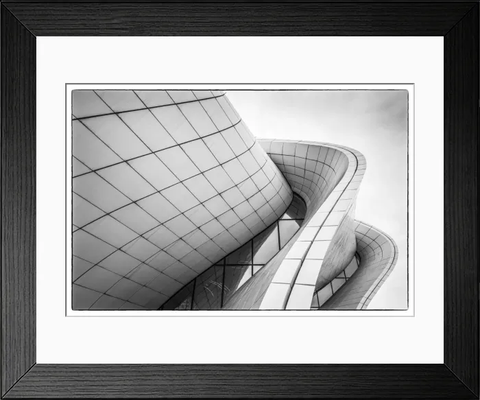 Framed Print : Azerbaijan, Baku, Heydar Aliyev Cultural Center, building designed by Zaha Hadid
