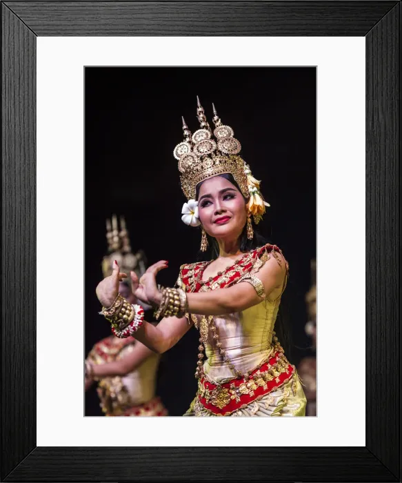 Framed Print : Cambodia, Phnom Penh, traditional dance performance, apsara dancer Framed Print : Cambodia, Phnom Penh, traditional dance performance, apsara dancer
