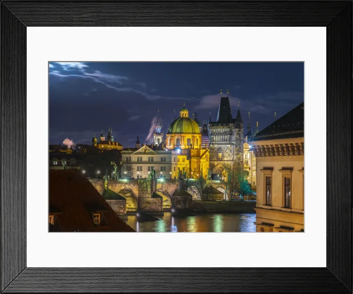 Framed Print : Czech Republic, Prague, Charles Bridge, Karluv Most over River Vlatava Framed Print : Czech Republic, Prague, Charles Bridge, Karluv Most over River Vlatava