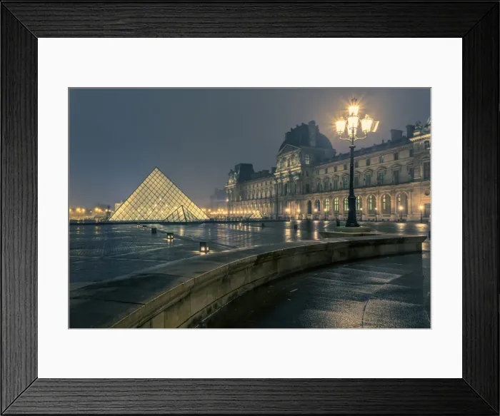 Framed Print : The Louvre Museum, Paris, France Framed Print : The Louvre Museum, Paris, France