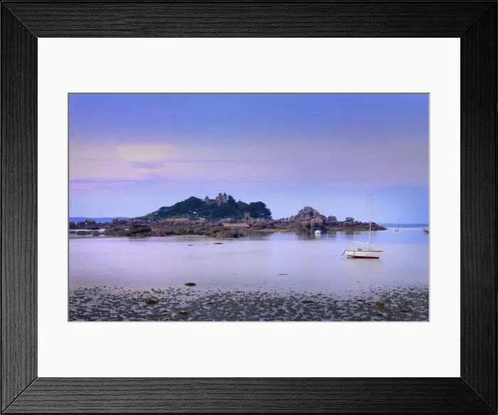 Framed Print : France, Brittany, Cote de Granit Rose (Pink Granite Coast), Cotes d Armor, Tregastel Framed Print : France, Brittany, Cote de Granit Rose (Pink Granite Coast), Cotes d Armor, Tregastel