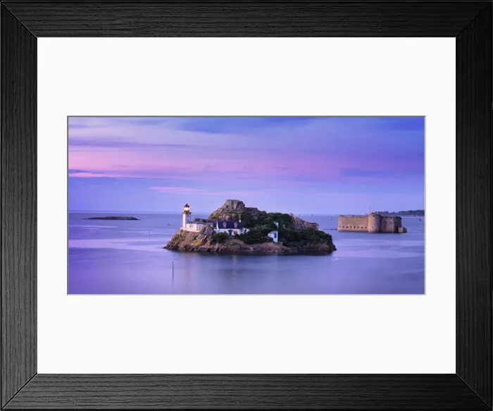 Framed Print : France, Finistere, Bay of Morlaix, Carantec, Louet island and lighthouse with chateau Framed Print : France, Finistere, Bay of Morlaix, Carantec, Louet island and lighthouse with chateau