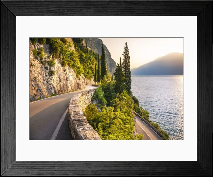 Framed Print : Scenic SS45 road on the west side of Garda Lake. Brescia district, Lombardia, Italy