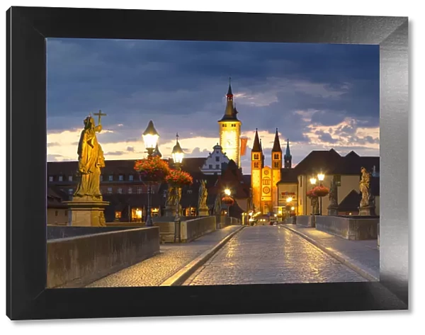 Old Main Bridge at dawn, Wurzburg, Bavaria, Germany