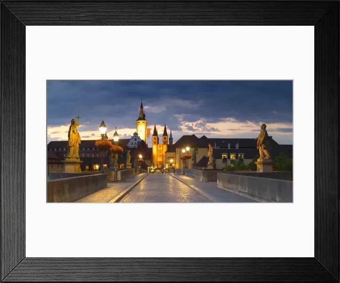 Framed Print : Old Main Bridge at dawn, Wurzburg, Bavaria, Germany Framed Print : Old Main Bridge at dawn, Wurzburg, Bavaria, Germany