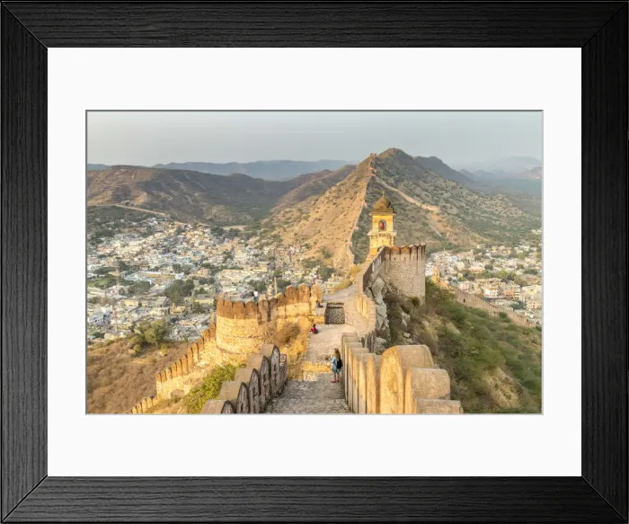 Framed Print : India, Rajasthan, Jaipur, Amber, Amber Fort and Wall Fortifications Framed Print : India, Rajasthan, Jaipur, Amber, Amber Fort and Wall Fortifications