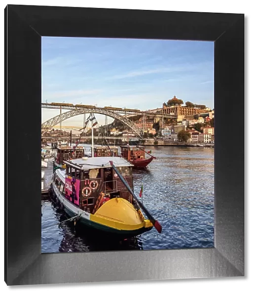 Cais da Estiva, Douro River and Dom Luis I Bridge, Porto, Portugal