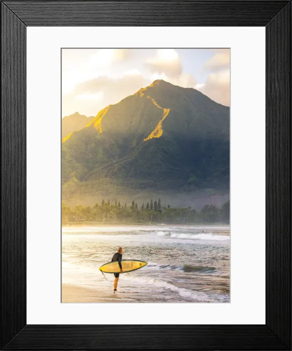 Framed Print : Early morning surf in Hanalei bay, Kauai island, Hawaii, USA Framed Print : Early morning surf in Hanalei bay, Kauai island, Hawaii, USA