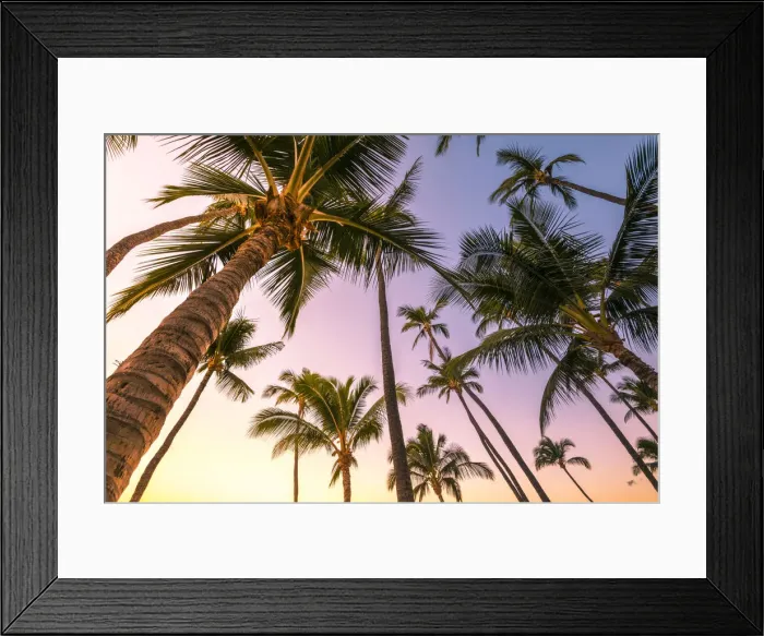 Framed Print : Sunrise in Kihei beach, Maui island, Hawaii, USA Framed Print : Sunrise in Kihei beach, Maui island, Hawaii, USA