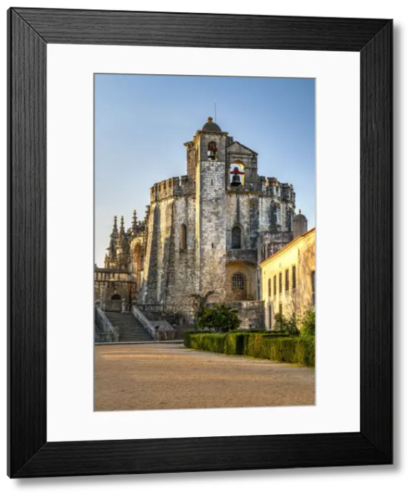 Framed Print : Round Templar church of the Convent of the Order of Christ, Tomar, Centro, Portugal Framed Print : Round Templar church of the Convent of the Order of Christ, Tomar, Centro, Portugal