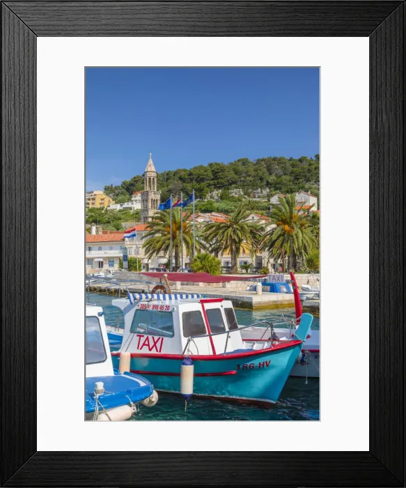Framed Print : Hvar Town and Harbour, Hvar, Dalmatian Coast, Croatia, Europe Framed Print : Hvar Town and Harbour, Hvar, Dalmatian Coast, Croatia, Europe
