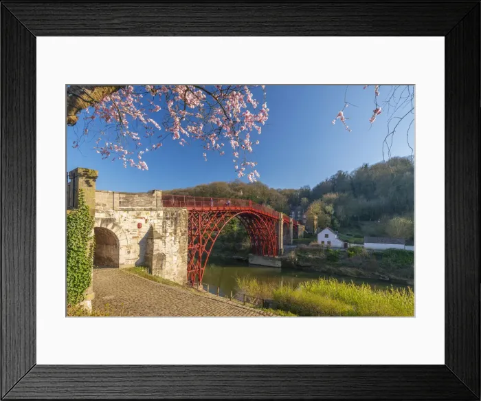 Framed Print : England, Shropshire, Telford, Ironbridge, Ironbridge Bridge, previously painted black