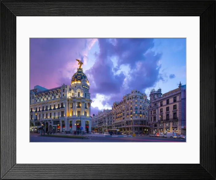 Framed Print : Exterior of Metropolis Building at Dusk, Madrid, Spain Framed Print : Exterior of Metropolis Building at Dusk, Madrid, Spain