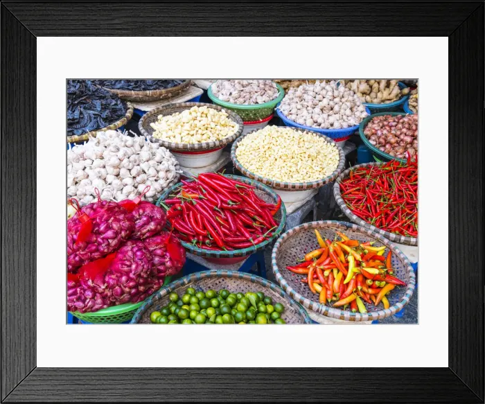 Framed Print : Food market in Hanoi Old Quarter, Vietnam