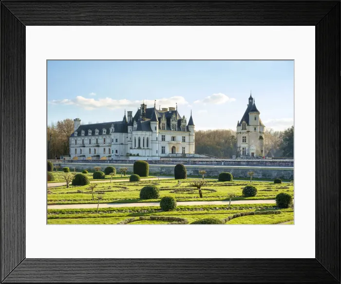 Framed Print : Chateau de Chenonceau castle seen from the formal gardens, Chenonceaux