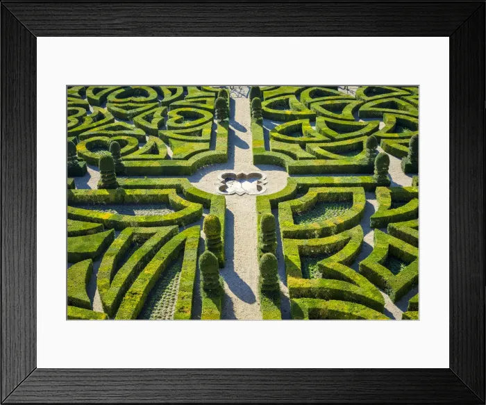 Framed Print : Chateau de Villandry, Villandry, Indre-et-Loire, Centre, France Framed Print : Chateau de Villandry, Villandry, Indre-et-Loire, Centre, France